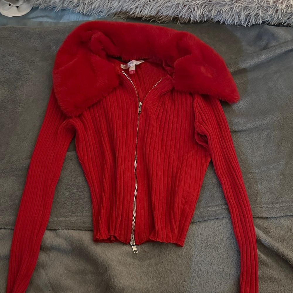 Red Ribbed Jacket with Faux Fur Collar